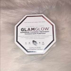 SuperMud Clearing Treatment (GLAMGLOW)